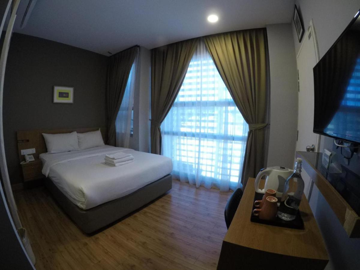 Golden Leaf Boutique Hotel Nusa Idaman Formerly Known As Ariana Hotel Johor Bahru Ngoại thất bức ảnh